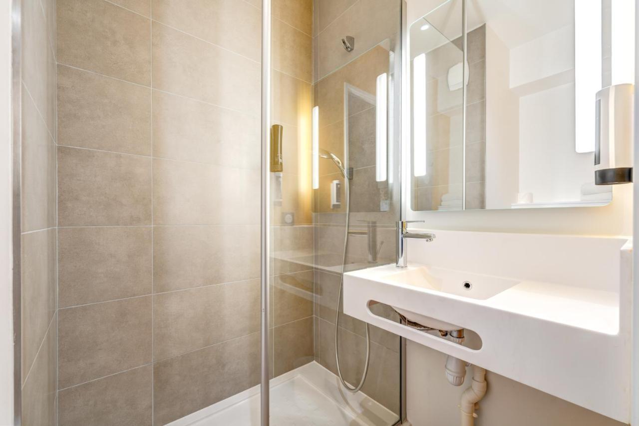 B&B Hotel Saintes Esterno foto